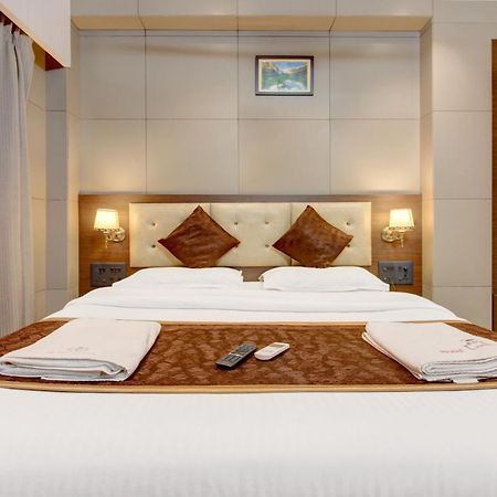 Hotel Leela Кальян Экстерьер фото